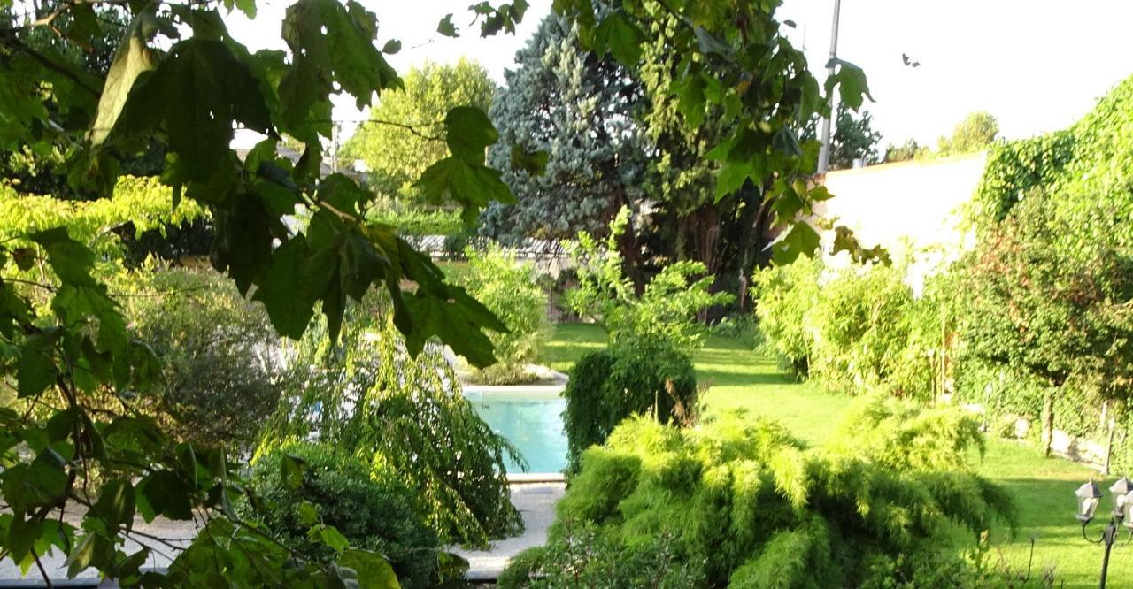 Maison D' Alys Entre Luberon Et Alpilles Cabannes Exterior photo